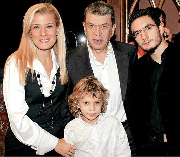 Πέντε αξιοθαύμαστοι διάσημοι Έλληνες, που έχουν παιδιά με ιδιαιτερότητες και στάθηκαν δίπλα τους