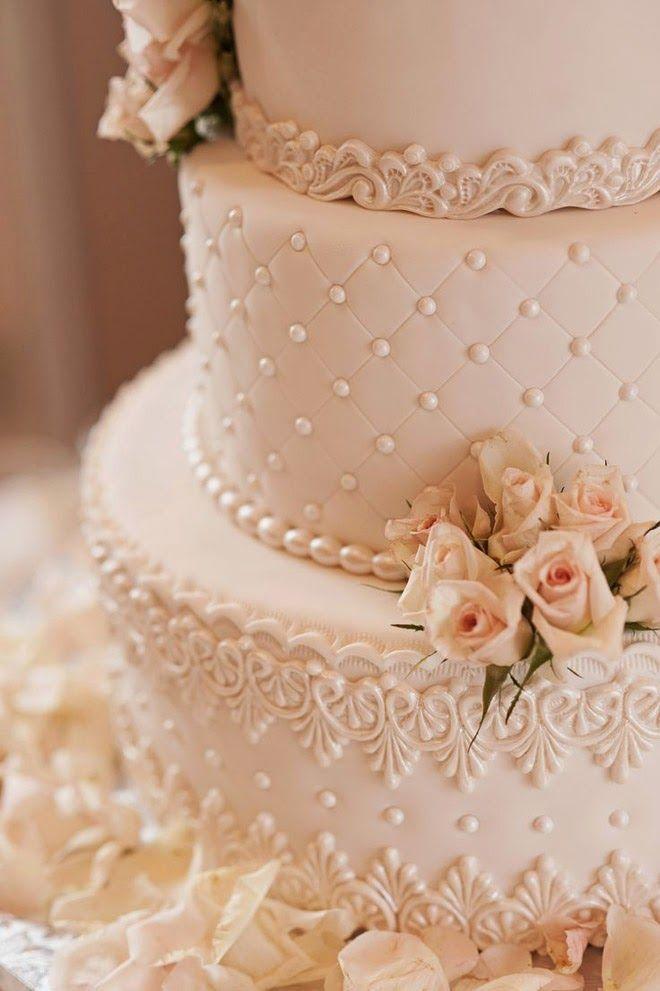 Ιδέες για γαμήλια διακόσμηση με πέρλες- Ρομαντική και vintage