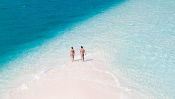 Η πιο… γκαντέμικη: Η πανέμορφη παραλία που όποιο ζευγάρι φωτογραφίζεται σε αυτήν χωρίζει