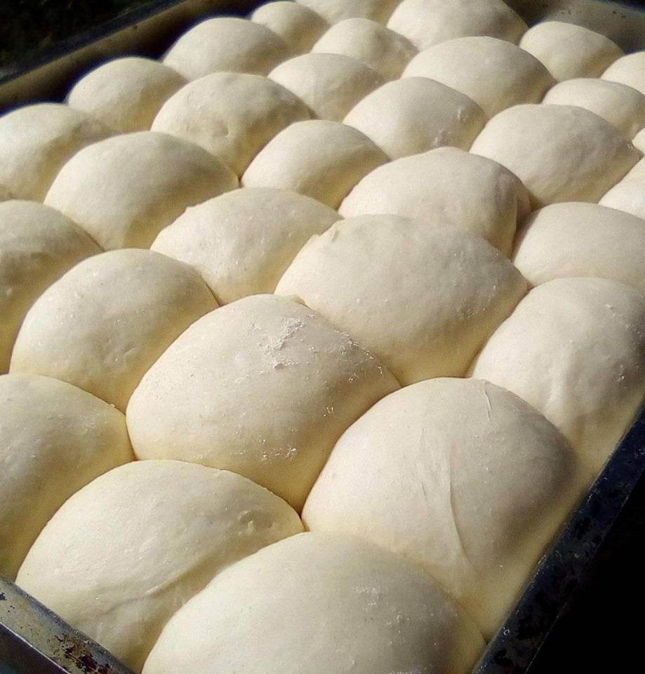 Αφράτα ψωμάκια  μαργαρίτα!