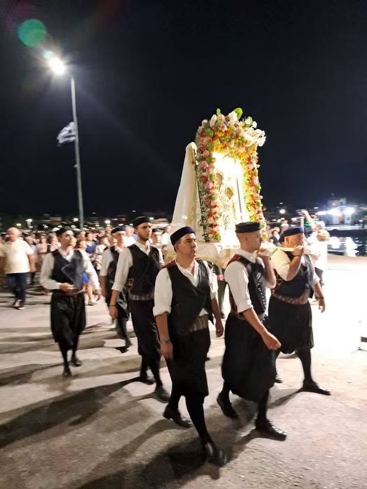Πως φανερώθηκε η Παναγία σε μια παρέα δεκαχρονων κοριτσιων: Το θαύμα της Παναγίας της Φανερωμένης στην Νέα Αρτάκη το 1951