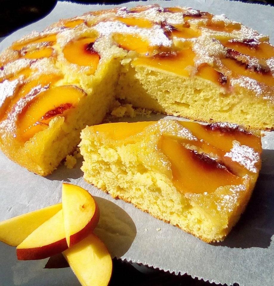 Υπέροχη Ροδακινοπιτα σαν τάρτα για όλες τις ώρες της ημερας!