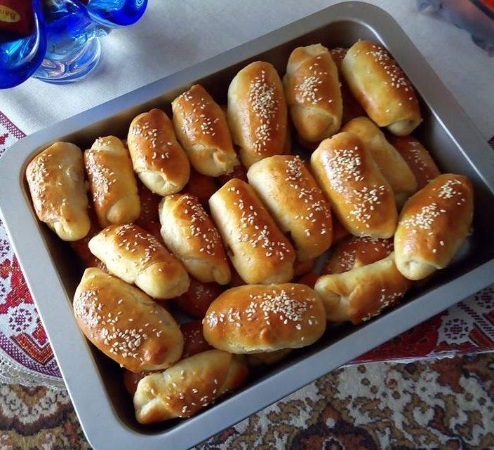 Μαλακά τυροπιτάκια για κολατσιό στο σχολείο