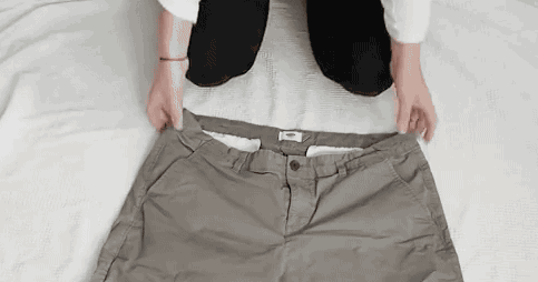 Έξυπνοι και πολύ εύκολοι τρόποι για να διπλώσετε τα ρούχα σας: Aπό τα εσώρουχά μέχρι τα μπουφάν