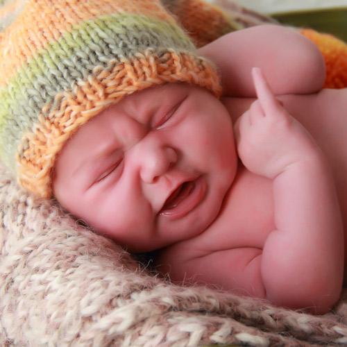 Πως νιώθει ένα μωρό όταν απομακρύνεται από τη μητέρα κατά τη γέννα; Οι συνέπειες στην σωματική και ψυχική του υγεία!