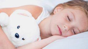 Παιδικό Ροχαλητό: Πόσο επικίνδυνο είναι και τι γνωρίζετε για την υπνική άπνοια;