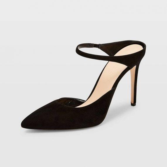 Μετά τα 30: Tα 7 «βασικά» ζευγάρια παπούτσια που πρέπει να έχεις στην παπουτσοθήκη σου