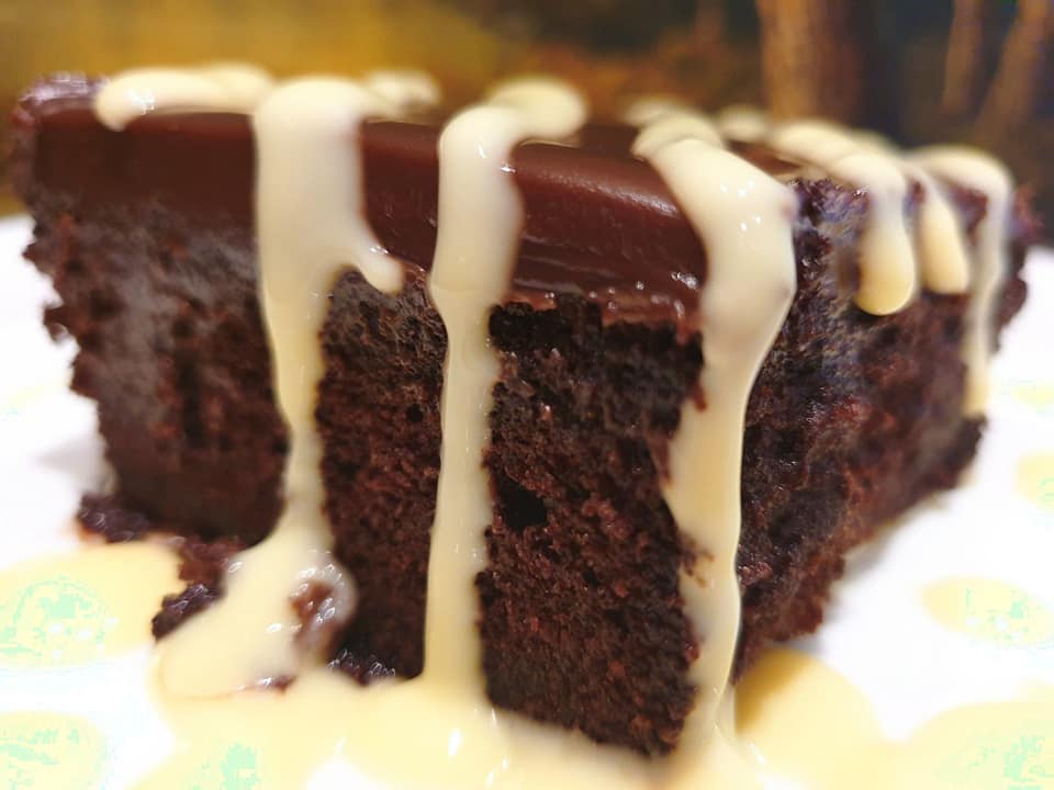 Σοκολατόπιτα σιροπιαστη