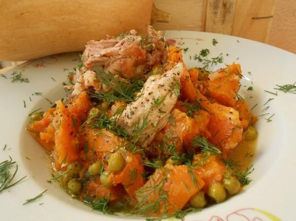 Κοτόπουλο με αρακά και κολοκύθα-Chicken with peas and butternut squash