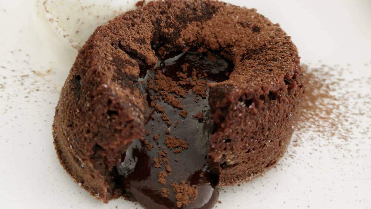 Πανεύκολο Σουφλέ Σοκολάτας ΧΩΡΙΣ ΜΙΞΕΡ - Chocolate Souffle