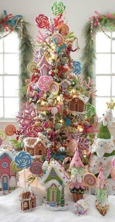 Χριστουγεννιάτικο δέντρο: Ιδέες για να στολίσεις το δέντρο σου φέτος