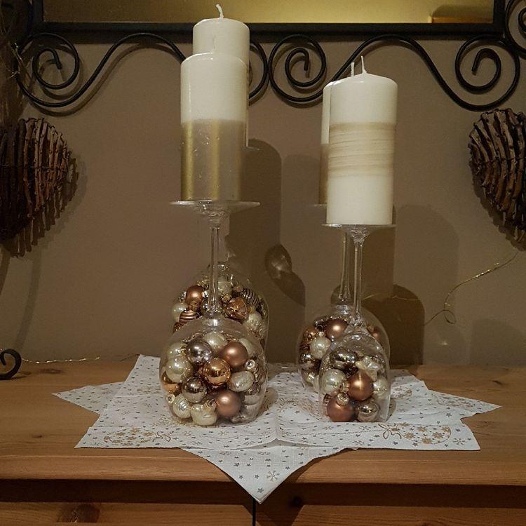 DIY Χριστουγεννιάτικα κηροπήγια με κολονάτα ποτήρια.