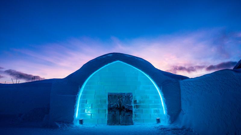 Δείτε μαγευτικές εικόνες από ξενοδοχείο στη Σουηδία που είναι ολοκληρωτικά φτιαγμένο από πάγο 