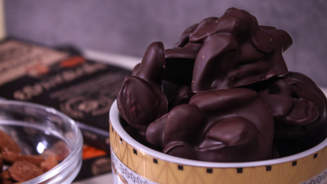 Βραχάκια Σοκολάτας με 2 ΜΟΝΟ Υλικά - 2 Ingredient Recipe