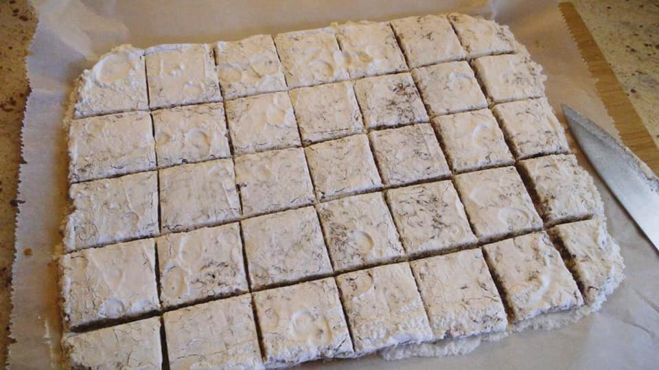 Νηστίσιμος, παραδοσιακός ζαχαρομπακλαβάς Πάρου