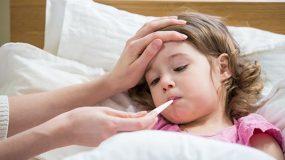 Το παιδί μεταδίδει μία λοίμωξη πριν εμφανίσει συμπτώματα-Δείτε τον χρόνο μετάδοσης από 6 λοιμώξεις