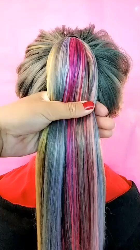 Hand-Pressed Coloring μαλλιά: Οι πολύχρωμες ανταύγειες είναι το trend του 2020!
