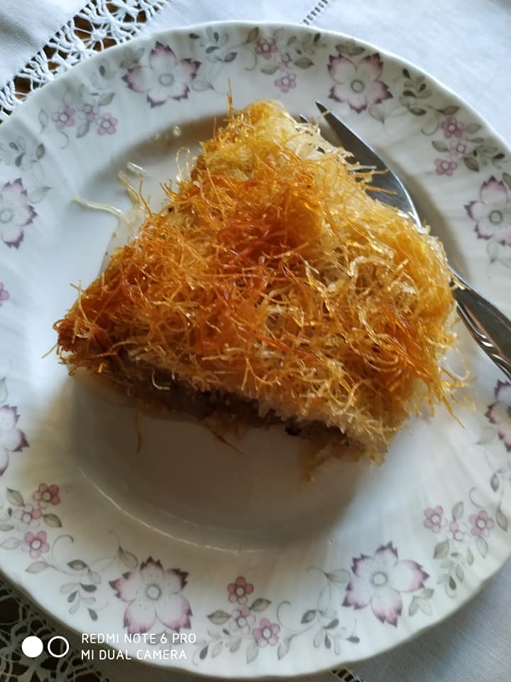 νηστίσιμο κανταΐφι με μαργαρίνη