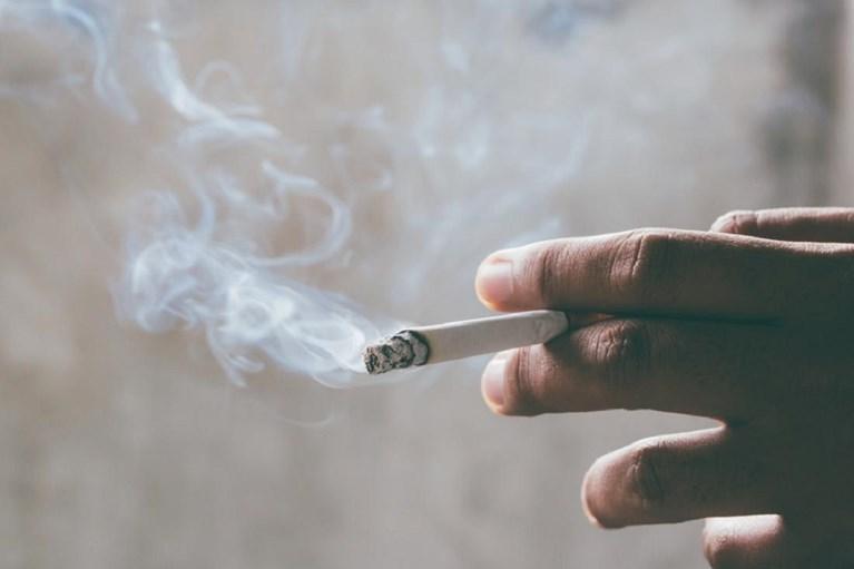 Κορονοϊός και κάπνισμα: Ποιος είναι ο κίνδυνος στους καπνιστές;