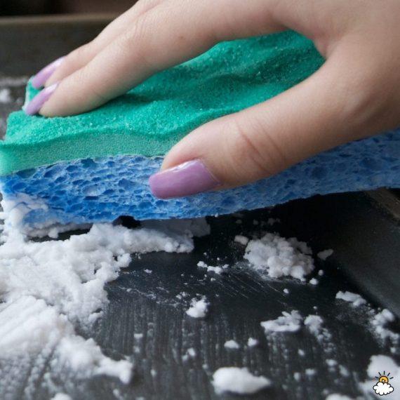 Clean tips για να καθαρίσεις τις σχάρες, την σούβλα & τα ταψιά από τα καμμένα λίπη