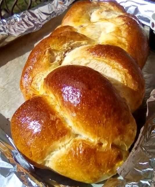 Συνταγή για αλμυρό τσουρέκι κορδονάτο γεμιστό με ζαμπόν & τυρί