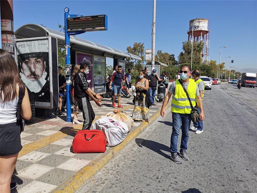Ρομά μπήκαν σύσσωμοι σε λεωφορεία χωρίς μάσκες παρουσία της αστυνομίας