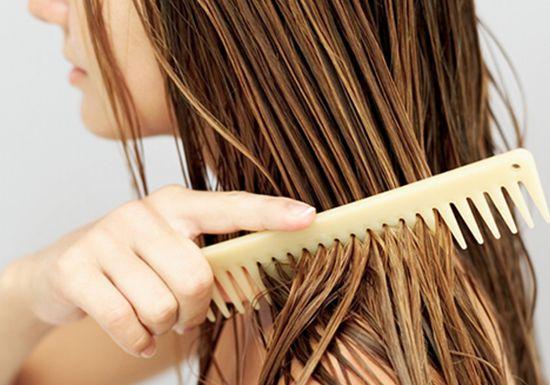 Tips για περιποιημένα & ενυδατωμένα μαλλιά το καλοκαίρι- Συνταγή για diy μάσκα μαλλιών