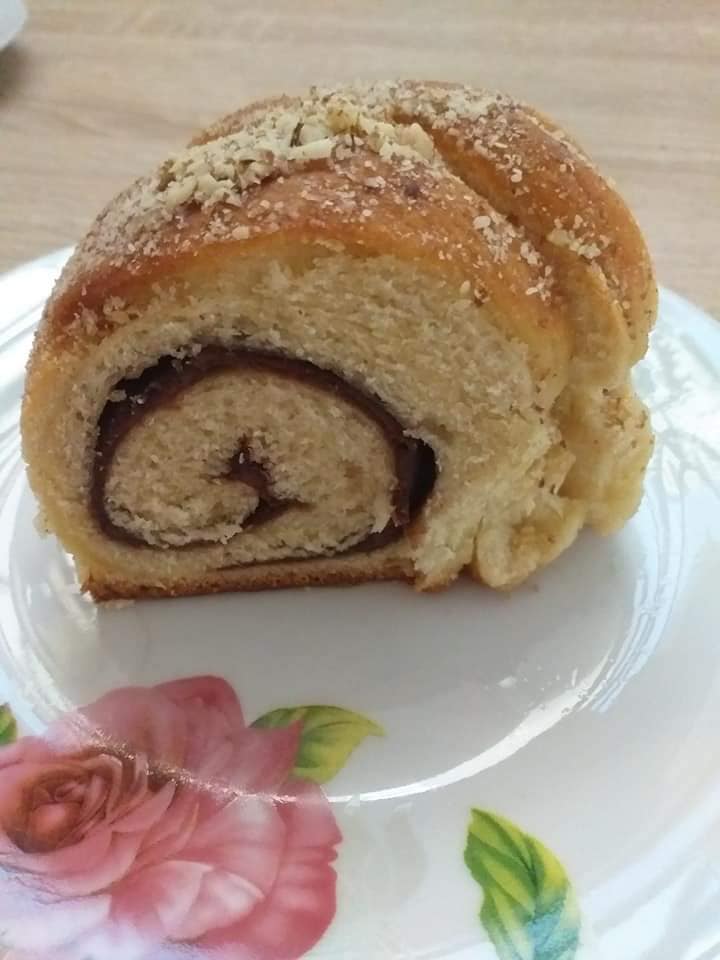 λαχταριστο αφρατο μπριος με σοκολατα και ξηρους καρπους