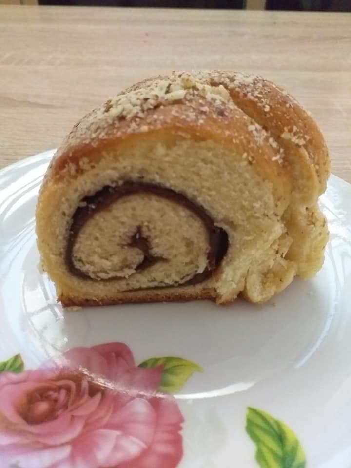 κομματι μπριος με γεμιση σοκολατας