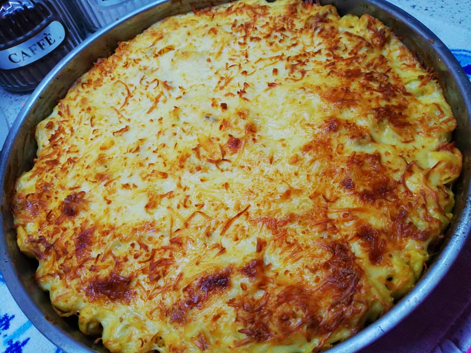 τορτελίνια με μπεσαμέλ