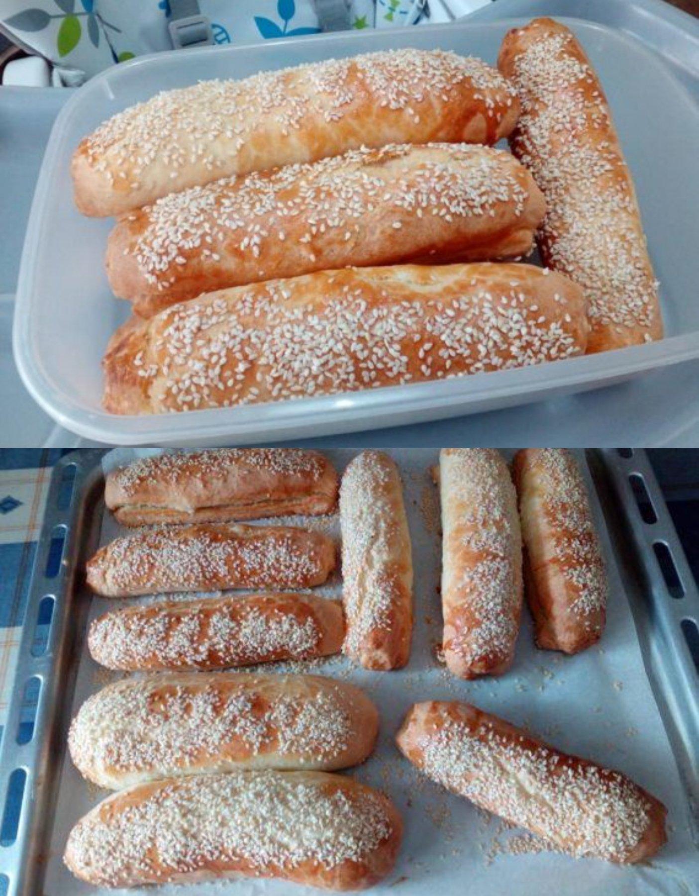 Μπαστούνια με διάφορα τυριά και ζύμη κουρού