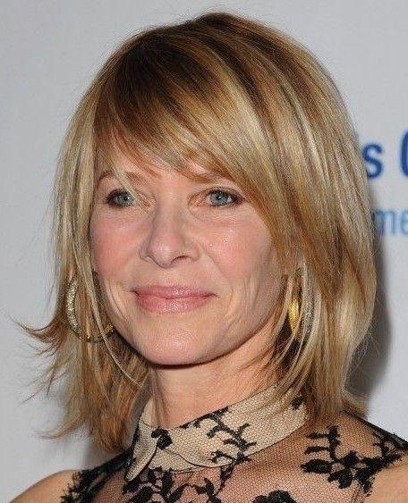 καρέ μαλλιά με φράντζα