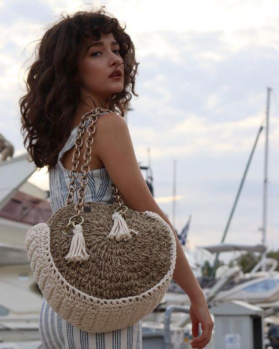 crocket καφέ και μπεζ τσάντα