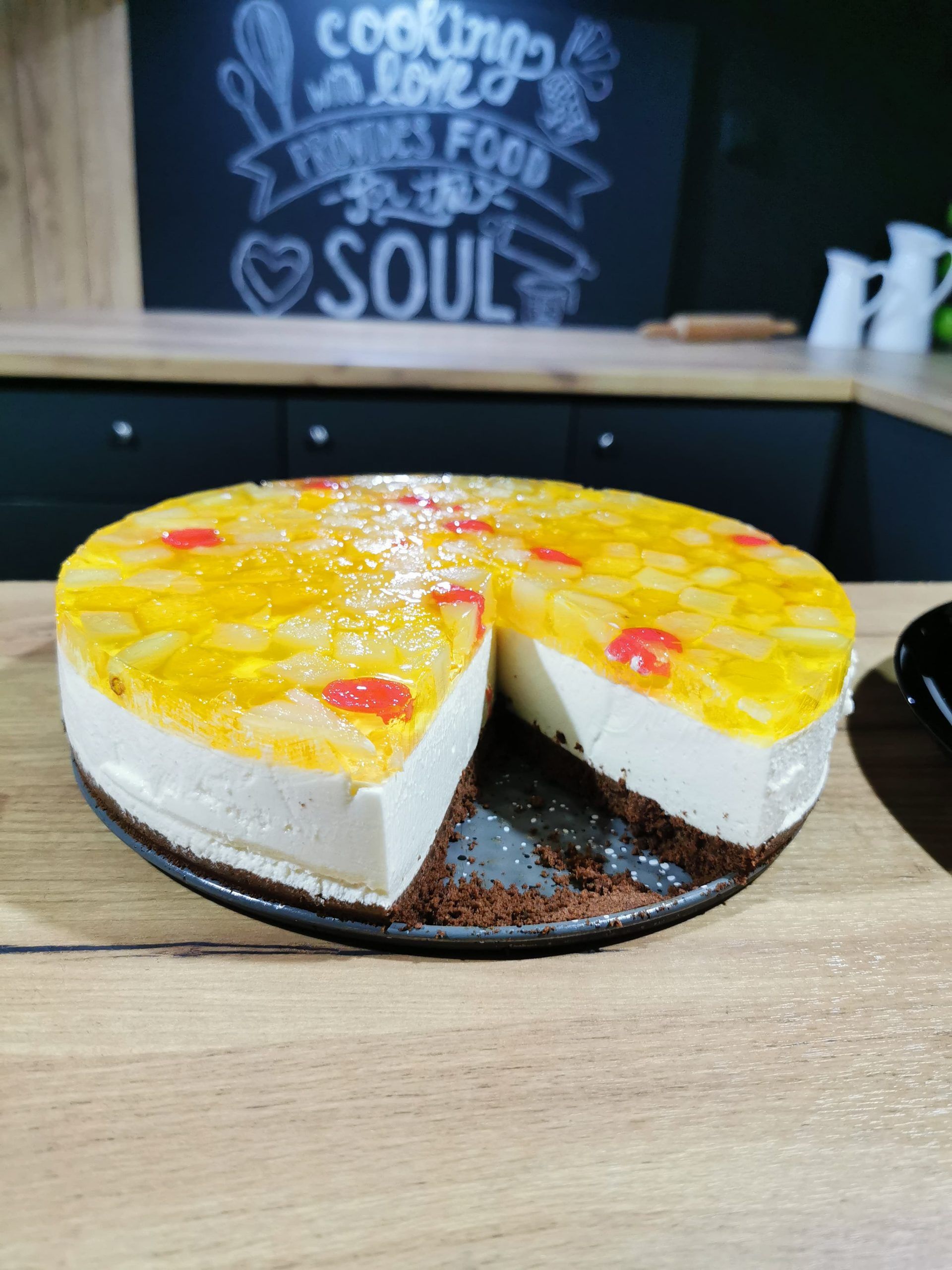 γιαουρτογλυκό με ζελέ ανανά