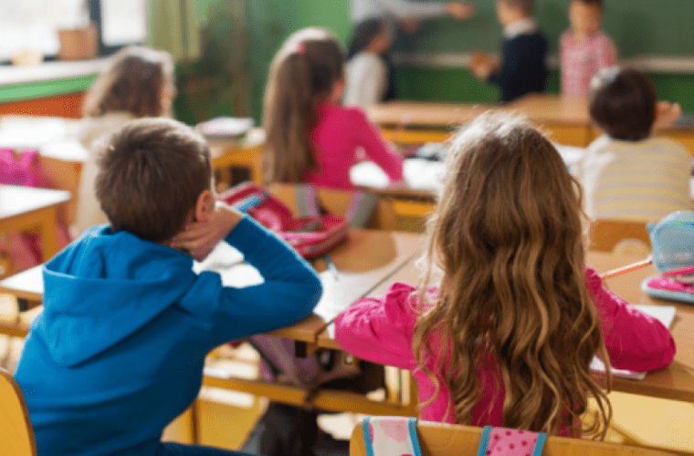 Υποχρεωτική η δίχρονη προσχολική εκπαίδευση από τον Σεπτέμβριο- Εξαιρούνται πέντε δήμοι