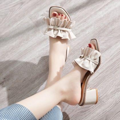 Γυναικεία square toe shoes: Τα παπούτσια που θα φορεθούν! Δες σχέδια για όλες τις εποχές!
