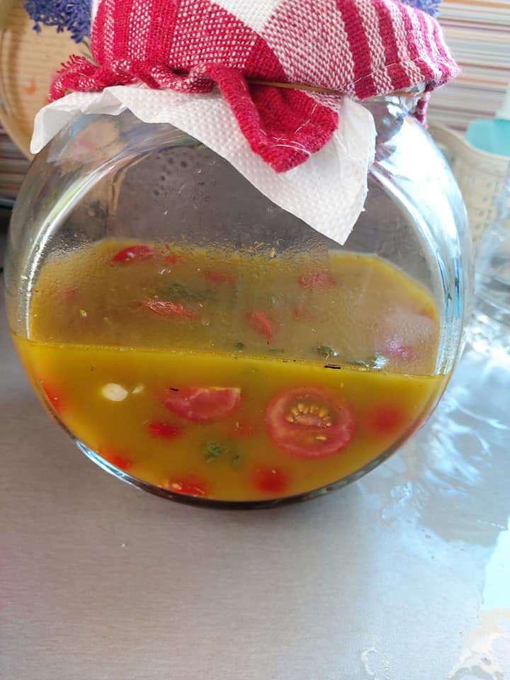 Αρωματικά ντοματίνια