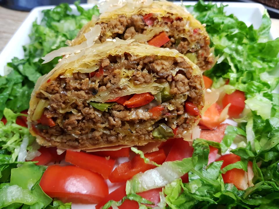 Πίτα ρολό με κιμά