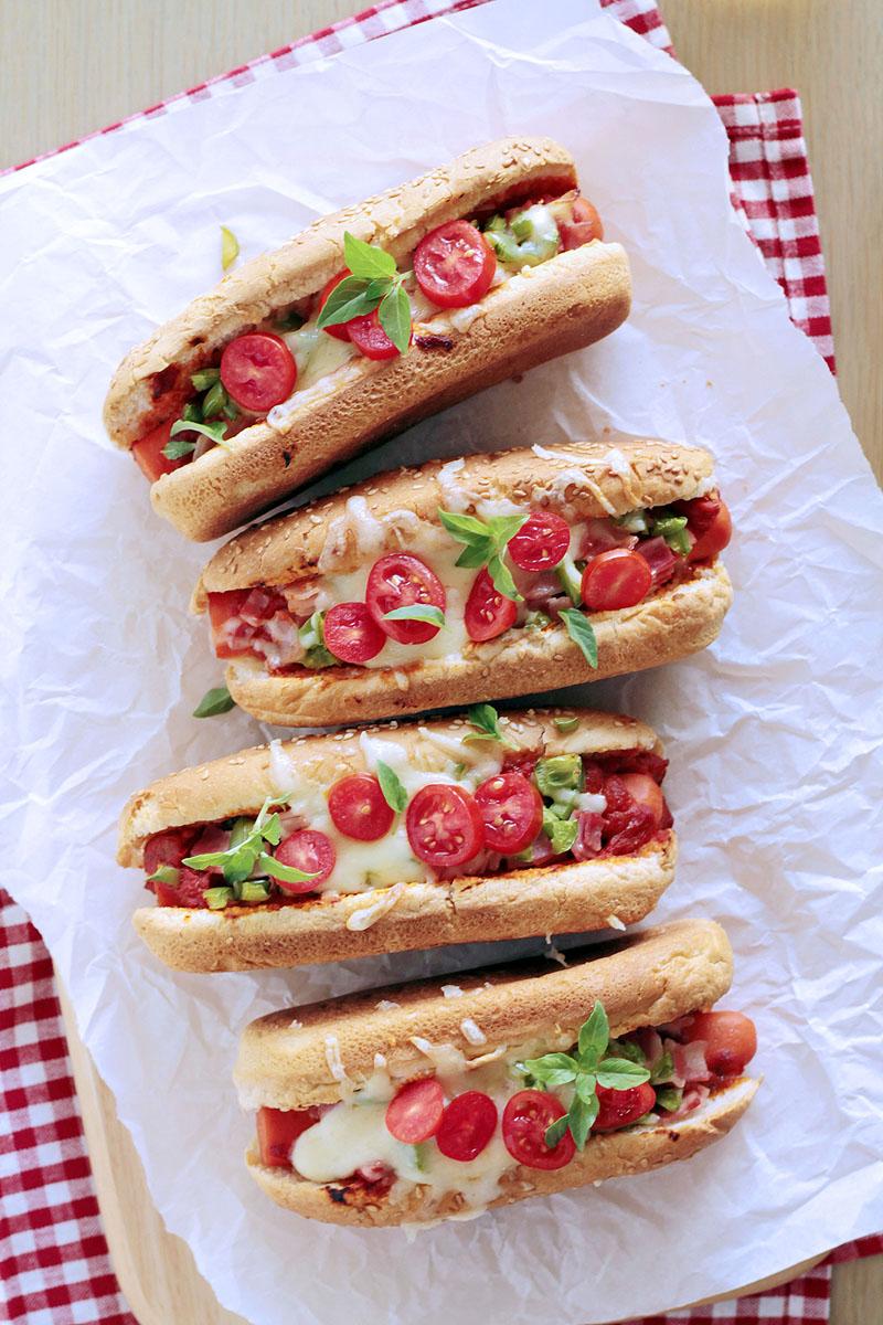 Pizza hot dogs 1