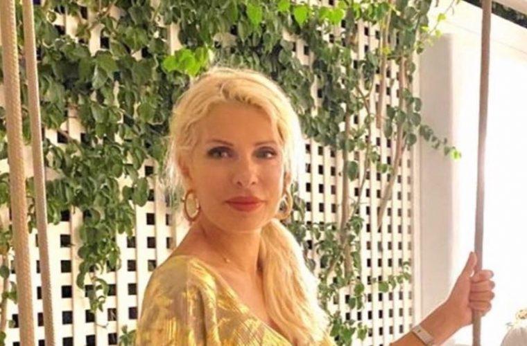 Άλλη κλάση: H Ελένη Μενεγάκη με υπέρκομψο φόρεμα! (εικόνα)