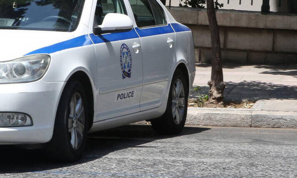 Φρίκη στη Ρόδο: 18χρονος βíασε τον 13χρονο αδερφό του παρουσία φίλου Φρίκη στη Ρόδο: 18χρονος βíασε τον 13χρονο αδερφό του παρουσία φίλου