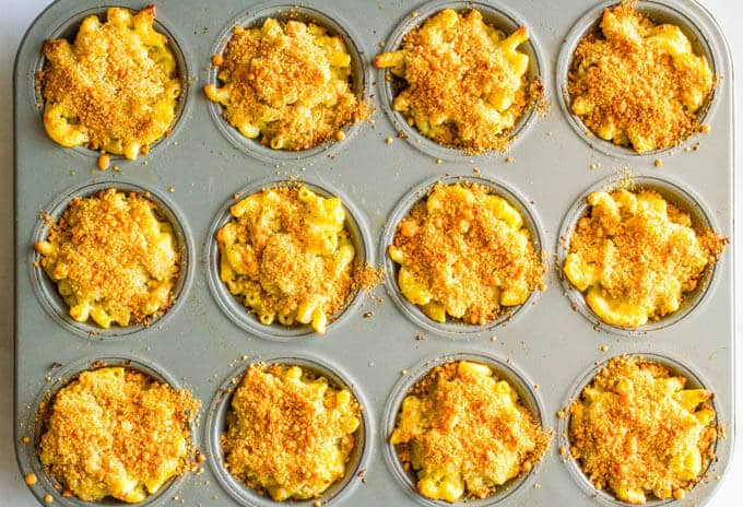 Muffins mac and cheese με λαχανικά - Συνταγή για παιδικό πάρτυ