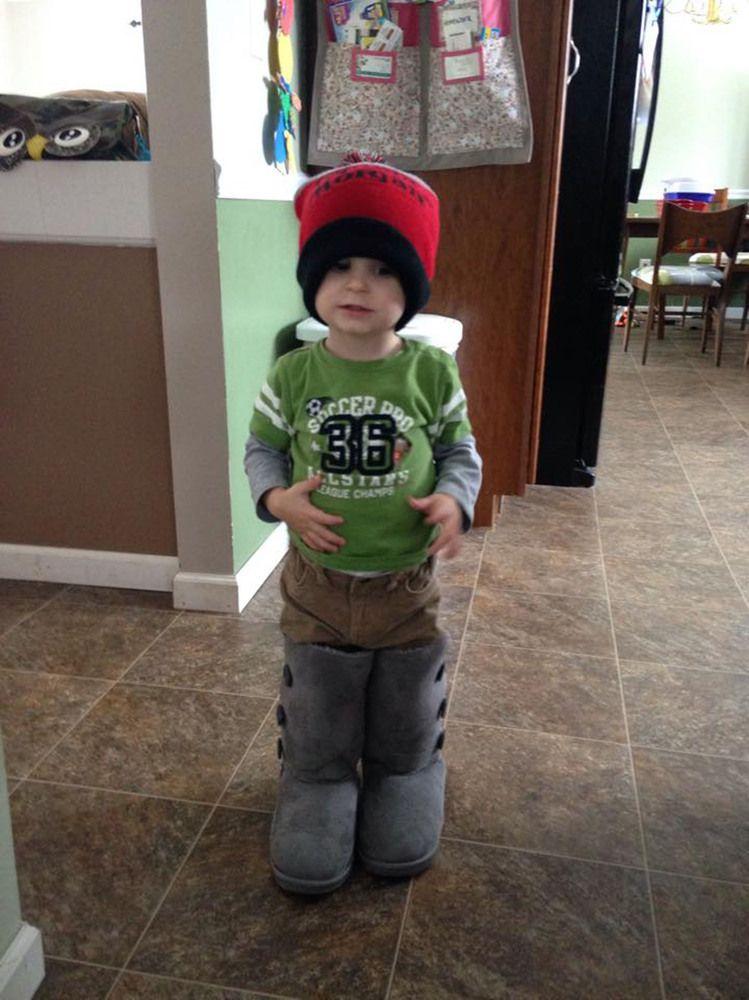 Τι συμβαίνει όταν αφήνουμε τα παιδιά να ντυθούν μόνα τους; Δείτε 14+1 ξεκαρδιστικές εικόνες!