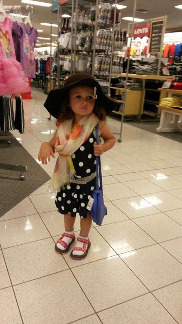 Τι συμβαίνει όταν αφήνουμε τα παιδιά να ντυθούν μόνα τους; Δείτε 14+1 ξεκαρδιστικές εικόνες!