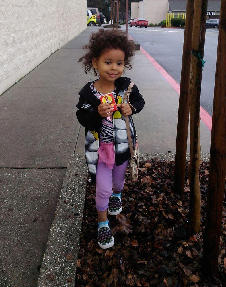 Τι συμβαίνει όταν αφήνουμε τα παιδιά να ντυθούν μόνα τους; Δείτε 14+1 ξεκαρδιστικές εικόνες!