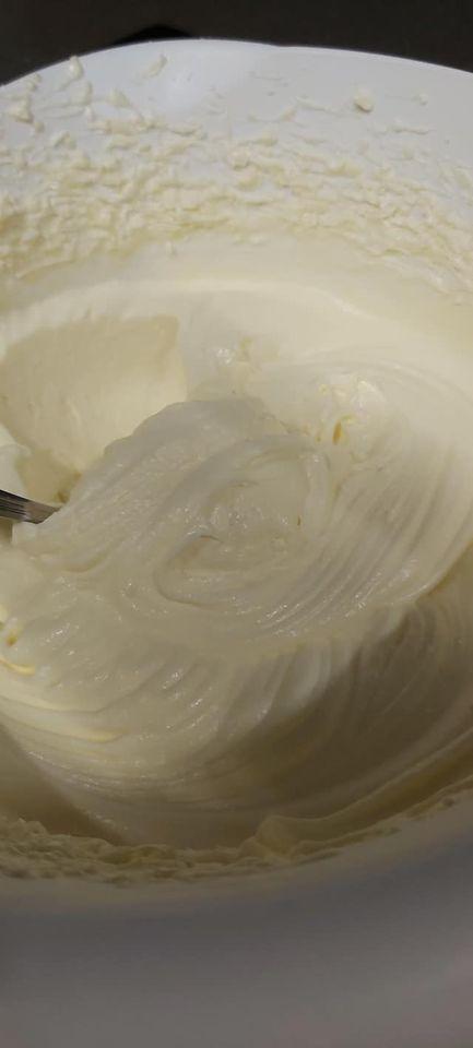 Γλυκό ψυγείου με σαβουαγιάρ & δύο διαφορετικές κρέμες! Δεν χρειάζεται ψήσιμο!