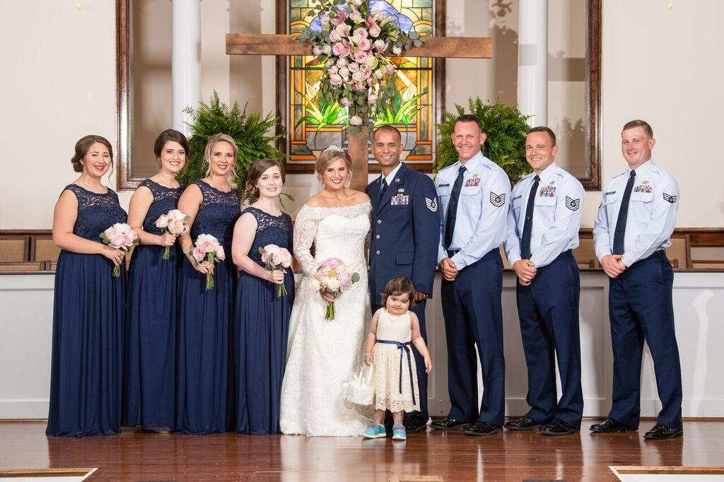 3χρονο κ0ρίτσι νικάει τον καρκίνο και γίνεται παρανυφάκι στον γάμο της δότριας μυελού των οστών της 3χρονο κ0ρίτσι νικάει τον καρκίνο και γίνεται παρανυφάκι στον γάμο της δότριας μυελού των οστών της