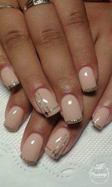 Το μπεζ χρώμα στο μανικιούρ θα είναι η πιο σικ επιλογή για τον Σεπτέμβριο του 2020!