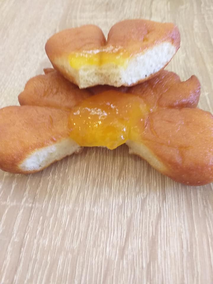 Μπισκότα Fried Flowers σκέτη γλύκα! Με μαρμελάδα της αρεσκείας μας!