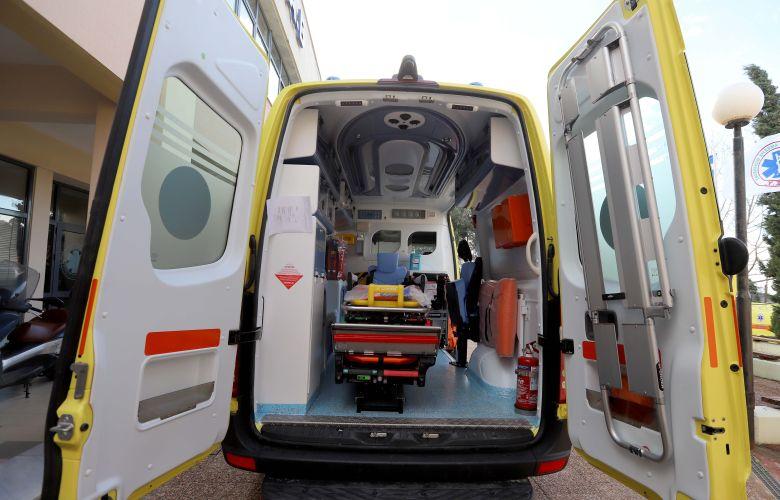 Τραγική είδηση : 10 χρόνος καταπλακώθηκε από Κλαρκ το οποίο οδηγούσε ο πατέρας του Τραγική είδηση : 10 χρόνος καταπλακώθηκε από Κλαρκ το οποίο οδηγούσε ο πατέρας του